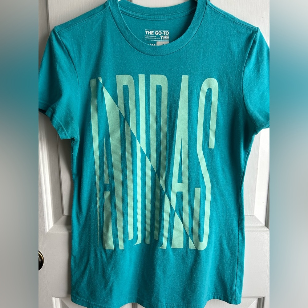 Adidas Women's Medium Go To Tee Blue T-shirt